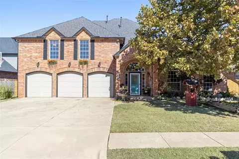 809 Preston Park Dr, Yukon, OK 73099