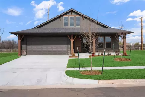 1321 SW 157th St, Moore, OK 73170