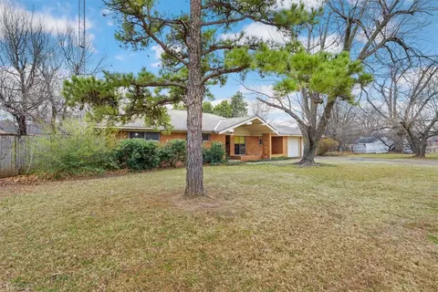 3130 NW 73rd St, Oklahoma City, OK 73116