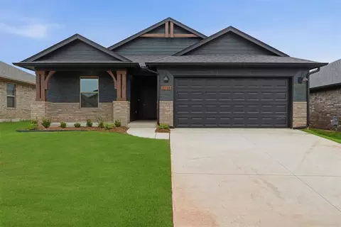 17708 Horne Ln, Edmond, OK 73012