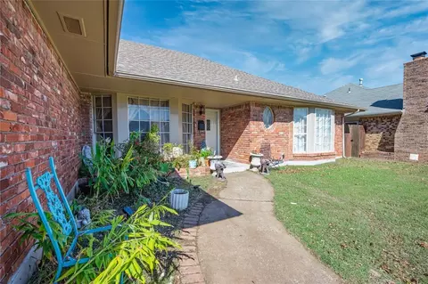 3605 Rolling Ln, Midwest City, OK 73110