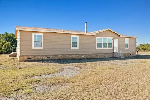 Exterior - 260505 E 850 Rd, Watonga, OK 73772 photo 2 of 7