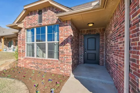 20611 W Frontier Pl, Harrah, OK 73045 photo 3