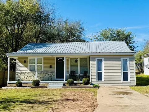 901 Lincoln St, Seminole, OK 74868