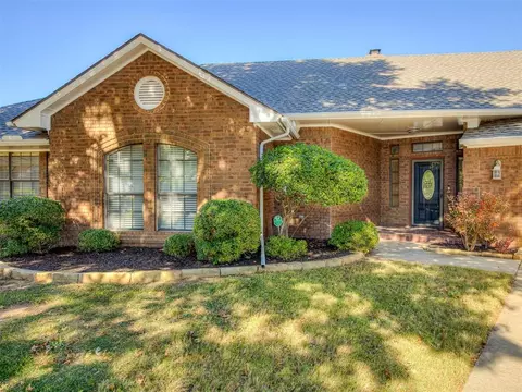 10316 Bacardy Pl, Oklahoma City, OK 73162