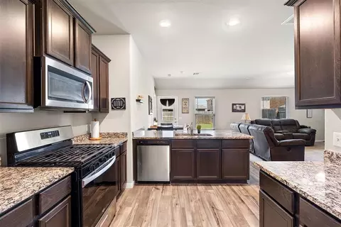 1105 NW 3rd St, Newcastle, OK 73065