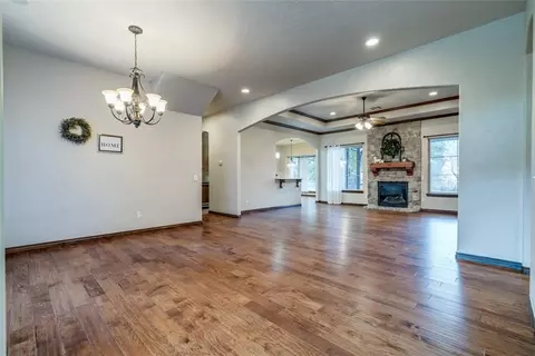 Living - 1663 Castellina Ct, Edmond, OK 73034 photo 3 of 8