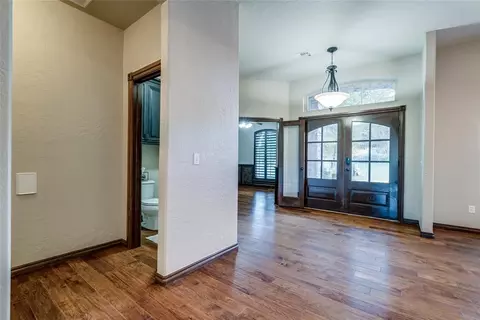 Entry Way - 1663 Castellina Ct, Edmond, OK 73034 photo 2 of 5