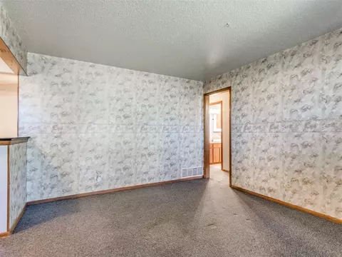 3704 N Riverside Dr, Bethany, OK 73008 photo 21