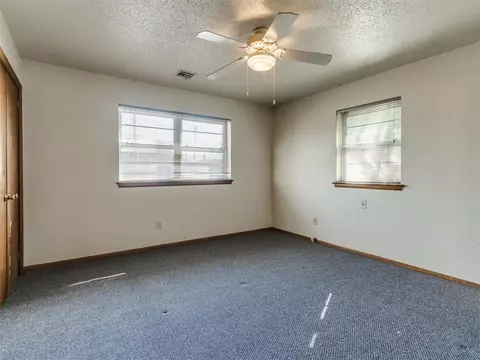 3704 N Riverside Dr, Bethany, OK 73008 photo 33