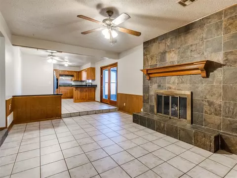 3704 N Riverside Dr, Bethany, OK 73008 photo 14