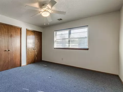 3704 N Riverside Dr, Bethany, OK 73008 photo 32
