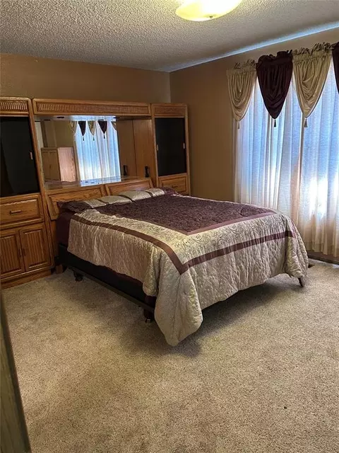 Bedroom - 707 N 2nd Street St, Thomas, OK 73669 photo 1 of 2