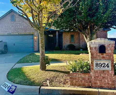 8924 NW 111th St, Oklahoma City, OK 73162
