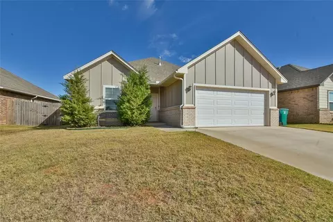 14328 Peach Tree Dr, Yukon, OK 73099