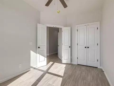 Bedroom - 1922 Olive Ave, Tuttle, OK 73089 photo 8 of 8