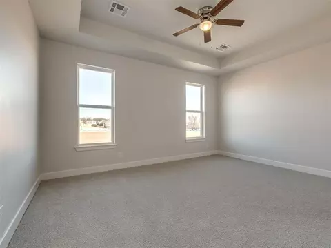 Bedroom - 1922 Olive Ave, Tuttle, OK 73089 photo 1 of 8