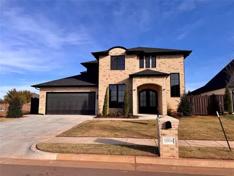 12904 Chateaux Rd, Oklahoma City, OK 73142