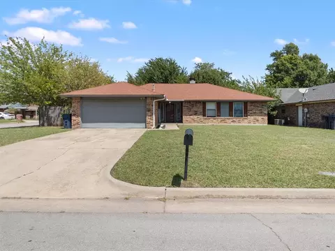 637 NW 116th Ter, Oklahoma City, OK 73114