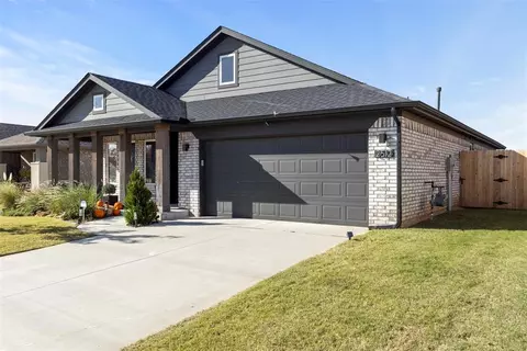 2512 Trailwood Dr, Norman, OK 73069
