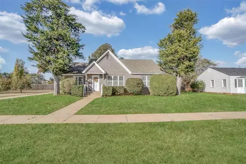 821 Elm St, Altus, OK 73521
