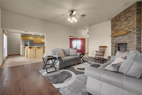 2241 SW Post Oak Rd, Cache, OK 73527 photo 5