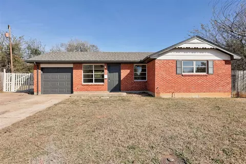 1317 Pinewood Ct, Oklahoma City, OK 73110
