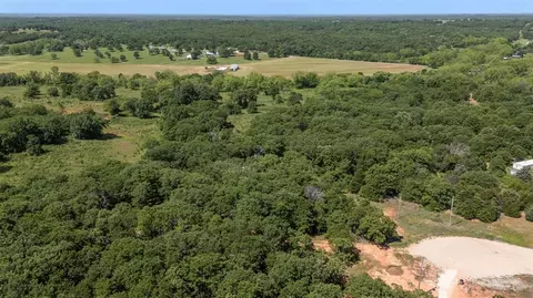21896 Lilly Dr, Tecumseh, OK 74873 photo 3