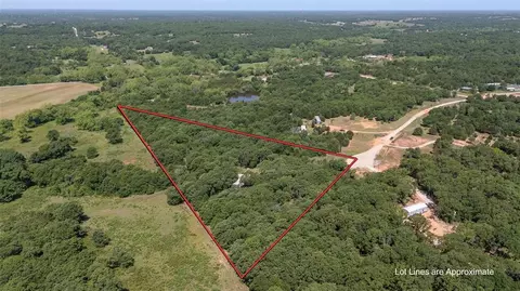 21896 Lilly Dr, Tecumseh, OK 74873