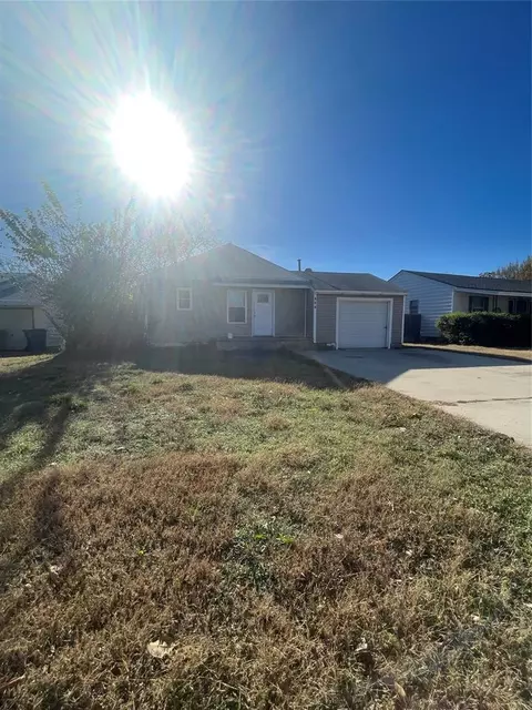 404 E Jarman Dr, Oklahoma City, OK 73110