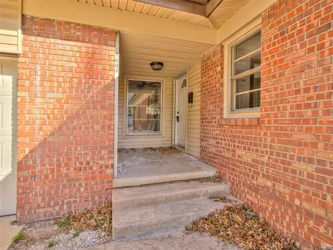 Exterior - 1603 Denison Dr, Norman, OK 73069 photo 3 of 4