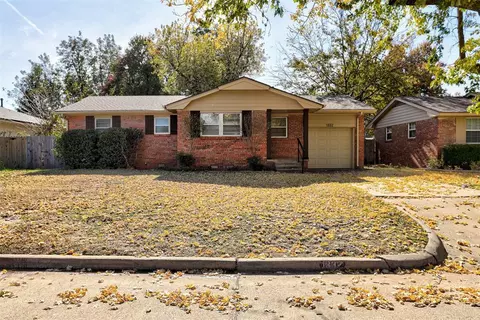 1332 Kansas St, Norman, OK 73069
