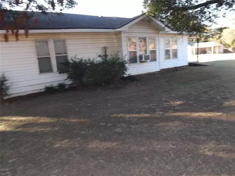 Exterior - 321 E Main St, Tipton, OK 73570 photo 5 of 5