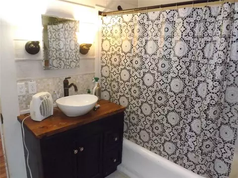 Bath - 321 E Main St, Tipton, OK 73570 photo 1 of 2