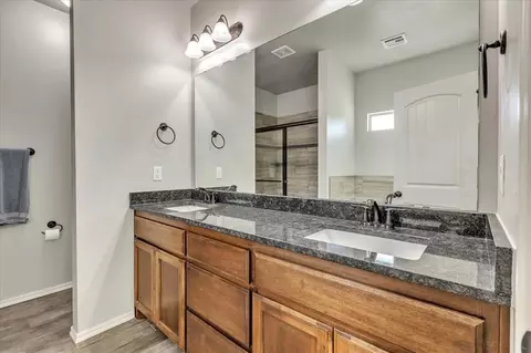 5708 Cedar Tree Cir, Guthrie, OK 73044 photo 15
