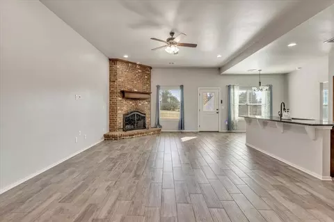 5708 Cedar Tree Cir, Guthrie, OK 73044 photo 4