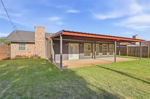 Other - 2505 N Robin St, Altus, OK 73521 photo 6 of 8