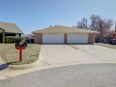 6908 Woodlake Dr, Oklahoma City, OK 73132