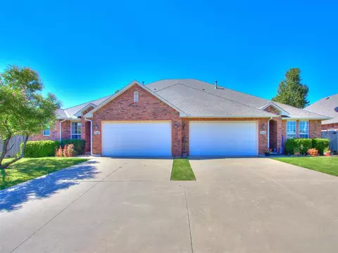 11334 NW 121st Pl, Yukon, OK 73099