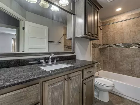 121 SW 148th St, Moore, OK 73170 photo 21