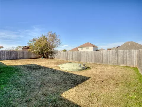 121 SW 148th St, Moore, OK 73170 photo 24