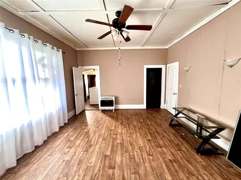 Living - 209 E G St, Ringling, OK 73456 photo 7 of 7