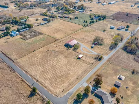 View/Area - 1007 Cs 2928, Tuttle, OK 73089 photo 3 of 4