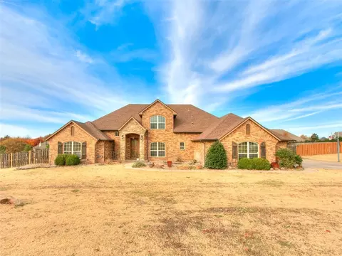 14485 Old Barn Rd, Edmond, OK 73025