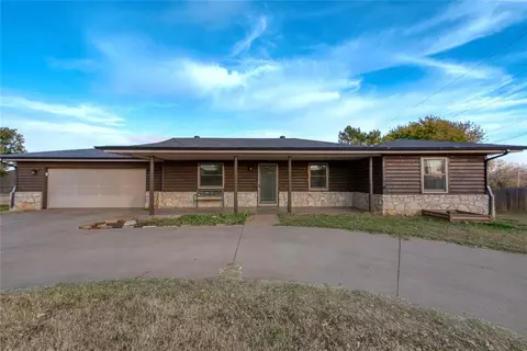 202 N Otis Ave, Elk City, OK 73644