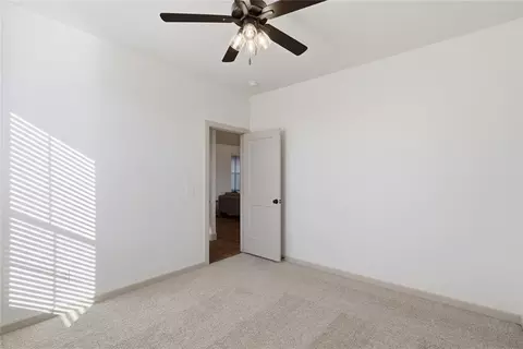 Bedroom - 977 Rylee Ln, Tuttle, OK 73089 photo 5 of 7