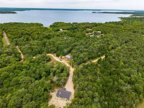 916 E Copperhead Rd, Sawyer, OK 74756