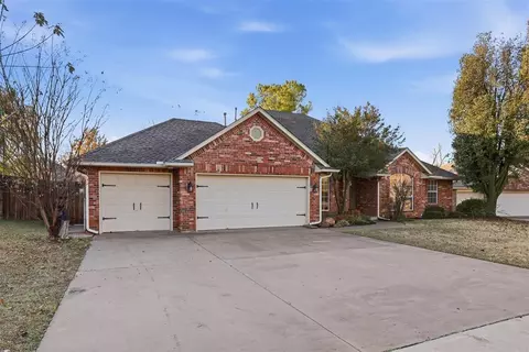 1809 Duckhawk Ct, Edmond, OK 73003