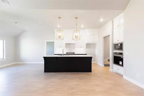 11521 NW 134th Ter, Piedmont, OK 73078