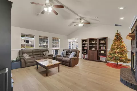 3100 Mallard Cir, Altus, OK 73521 photo 7